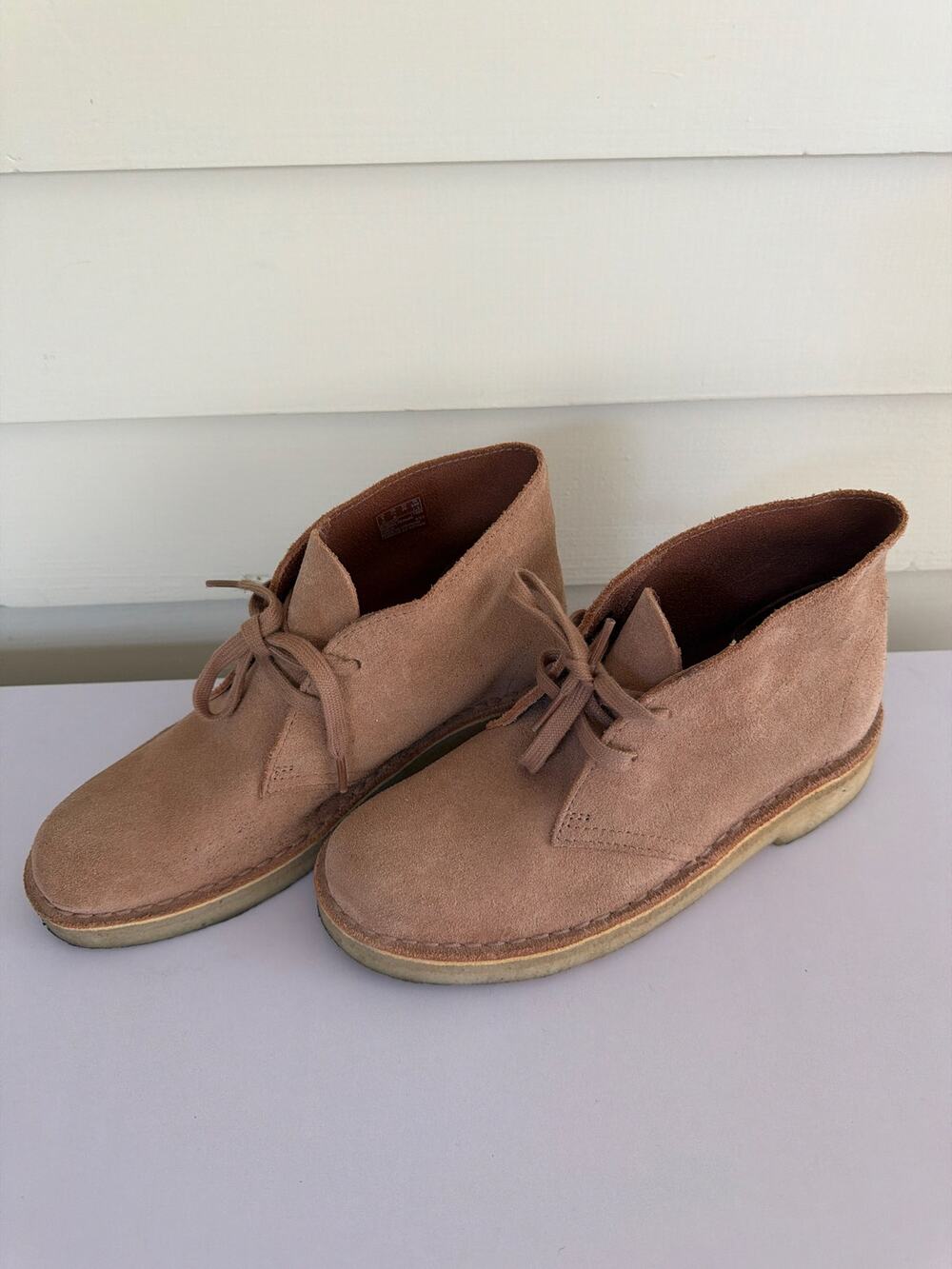 Clarks Originals Desert Boot Womens 7.5 Warm Beige Suede Chukka Crepe Sole 7 1/2